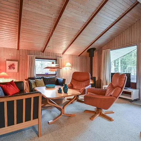 Stunning In W/ 3 Bedrooms * Kolind